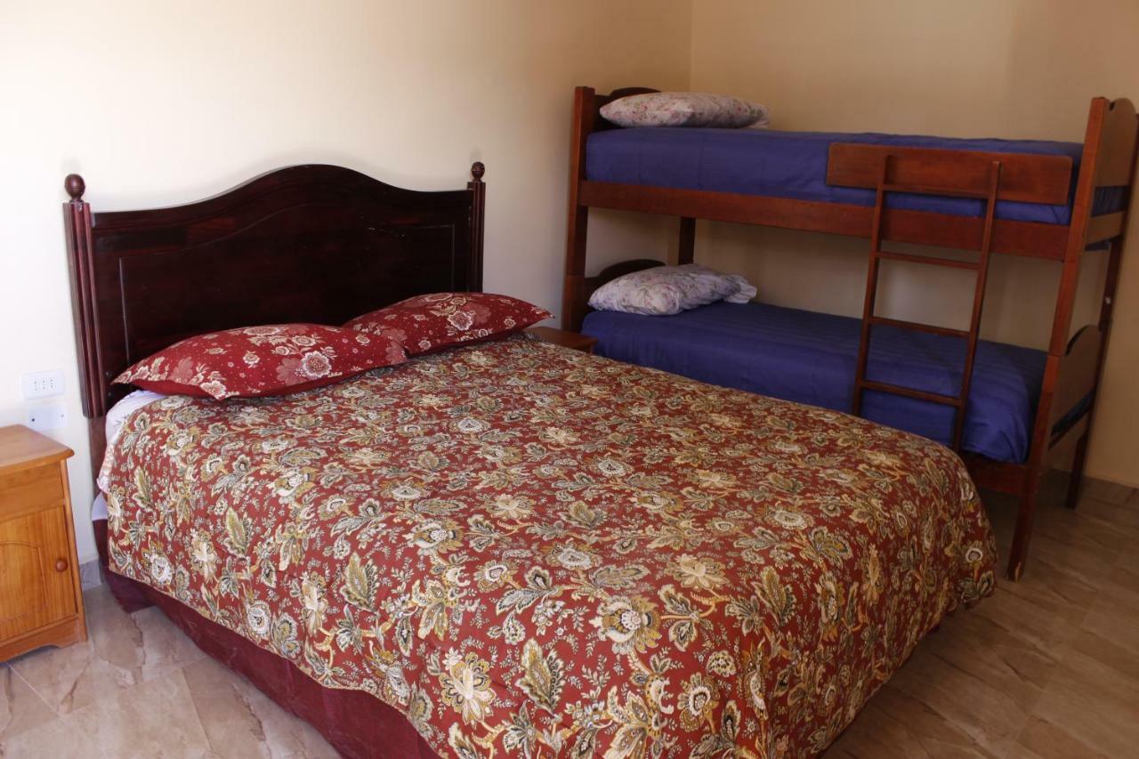 Hostal Iquisa San Pedro de Atacama Buitenkant foto